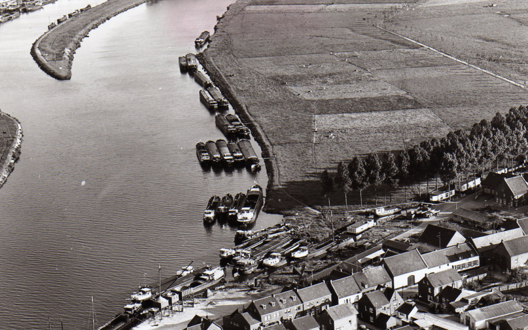 Wat je nog niet wist over het standbeeld in de haven van Wessem